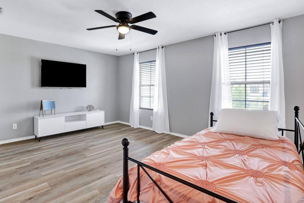 Spacious Two Story Home_ Casa Cavazos